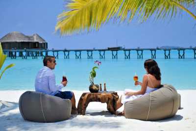 Honeymoon Tour Package - Mauritius Honeymoon Package from Delhi Pune Mumbai India