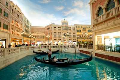 Hong Kong Macau Holiday Trip - Vietnam Tour Package from Delhi Pune Mumbai India