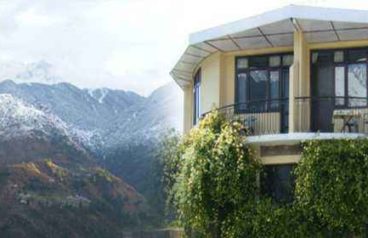 Campus Igloo Tour Package in Dharamshala from Delhi Pune Mumbai India