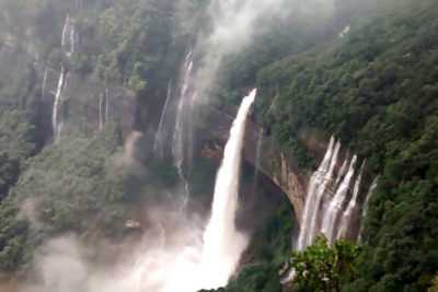 Shillong Tour Package - Assam Holiday Package from Delhi Pune Mumbai India