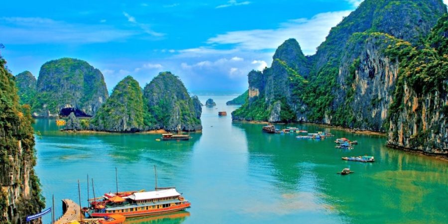 5 Days Hanoi with Cruise At Ha Long Bay – Vietnam Tour Package